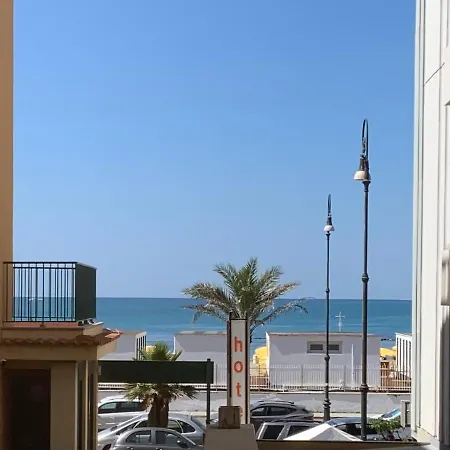 A Un Passo Dal Mare Lido di Ostia